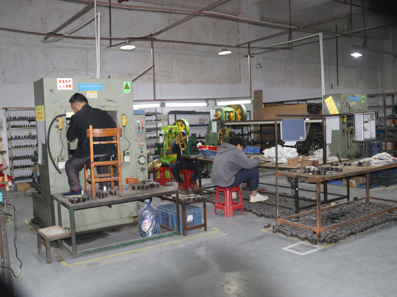 ��ѹ����